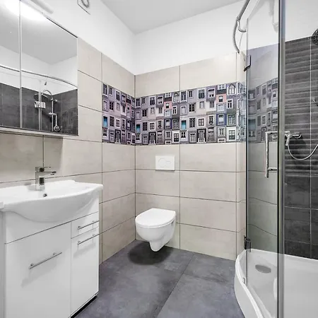Bemowo Spacious By Rentujemy Varsovia